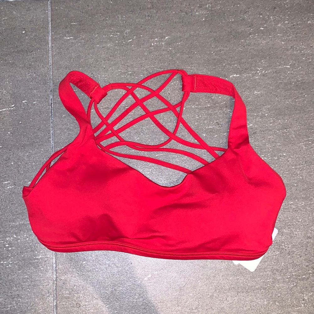 Free to be bra lululemon size 6